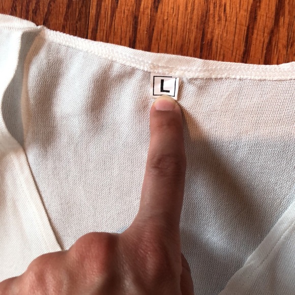 NEW Beach Cover Up - Picture 5 of 8